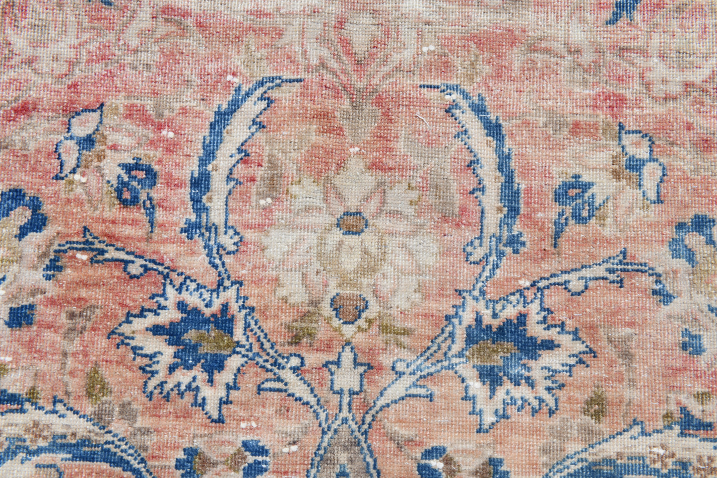 9'5" x 14'1" Vintage Persian Rug - 18895
