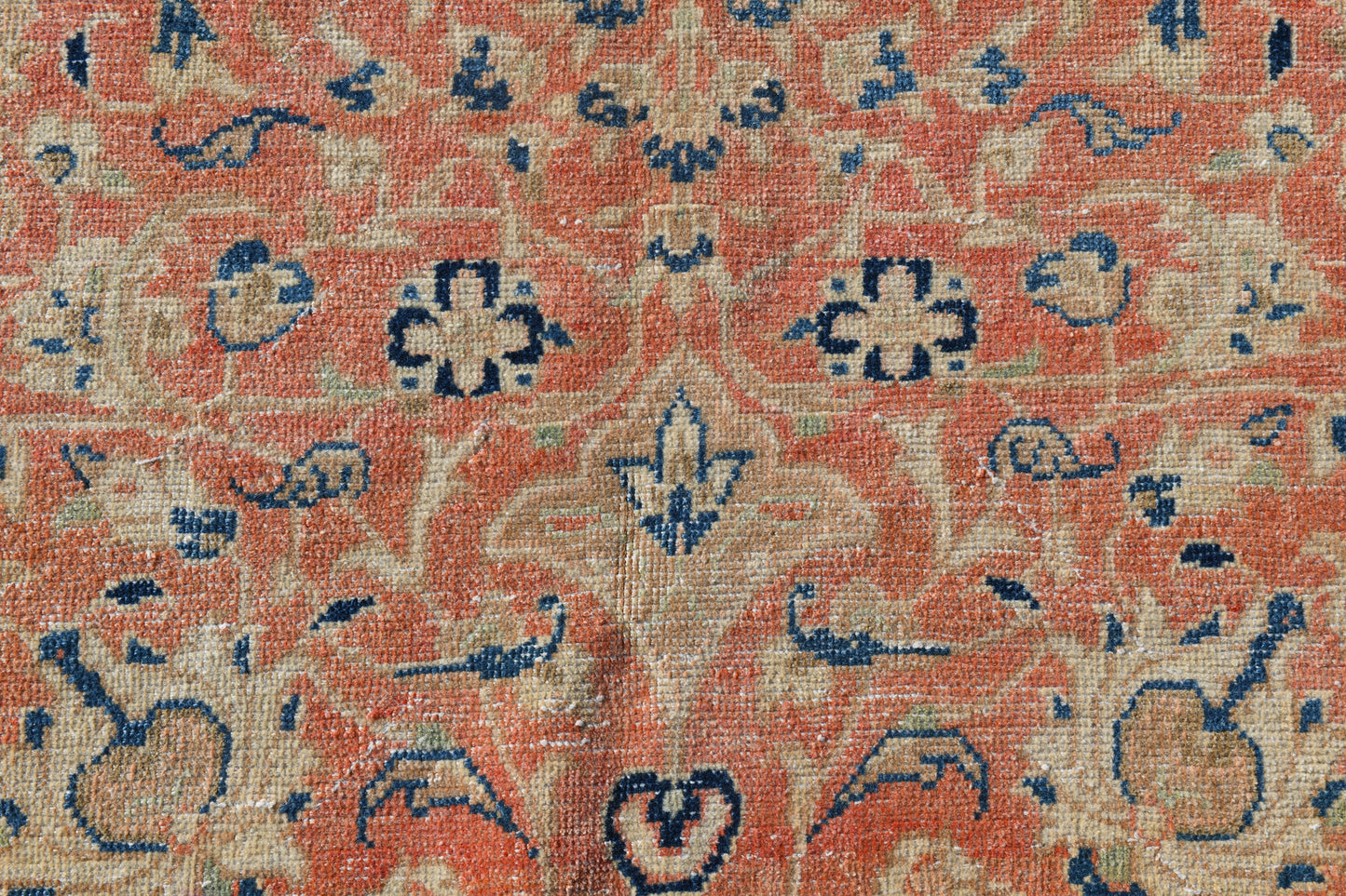 9'9" x 12'12" Vintage Persian Rug - 19065