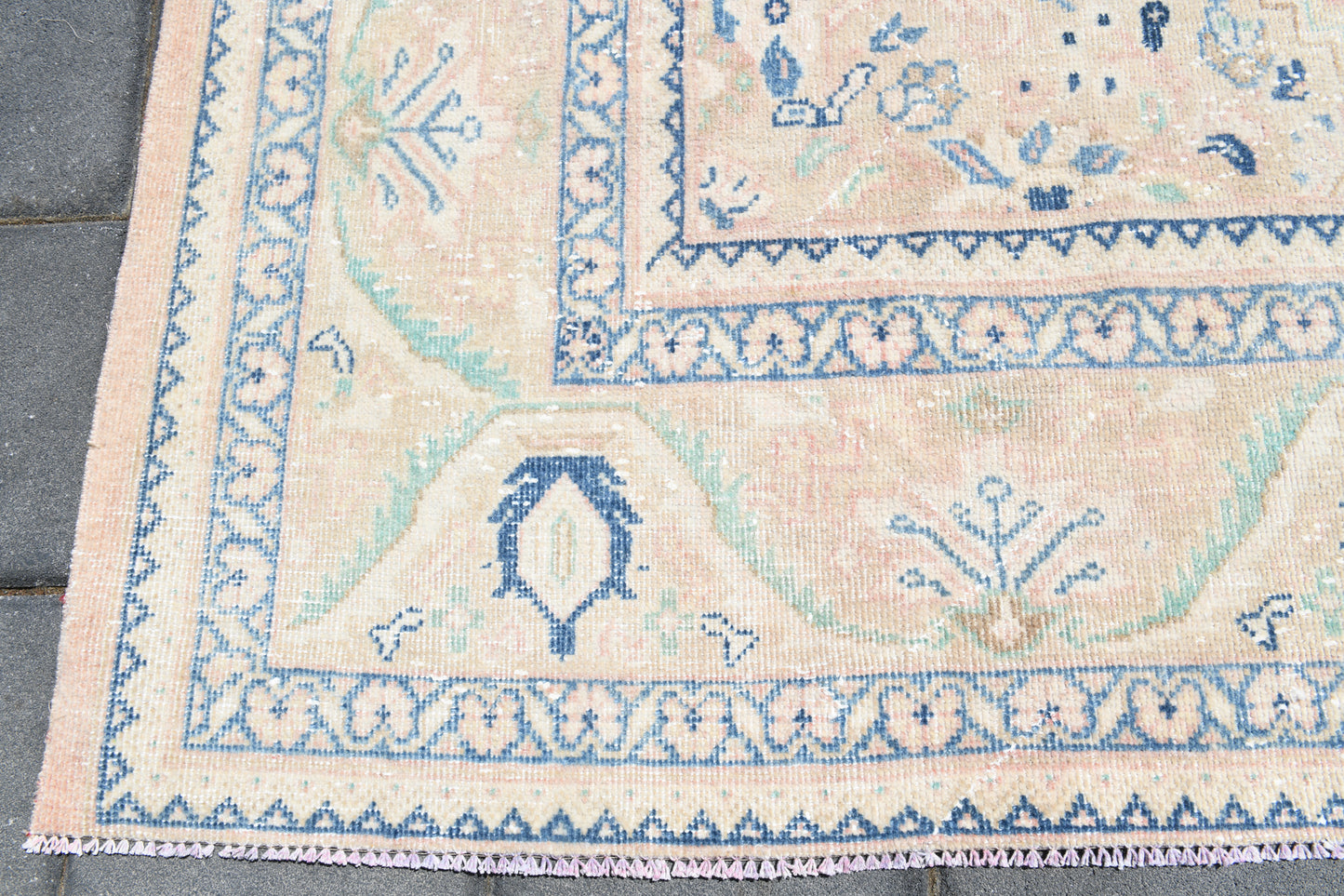 10'1" x 12'11" Vintage Persian Rug - 17974