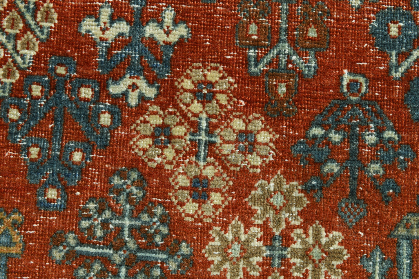9'1" x 12'9" Vintage Persian Rug - 20801