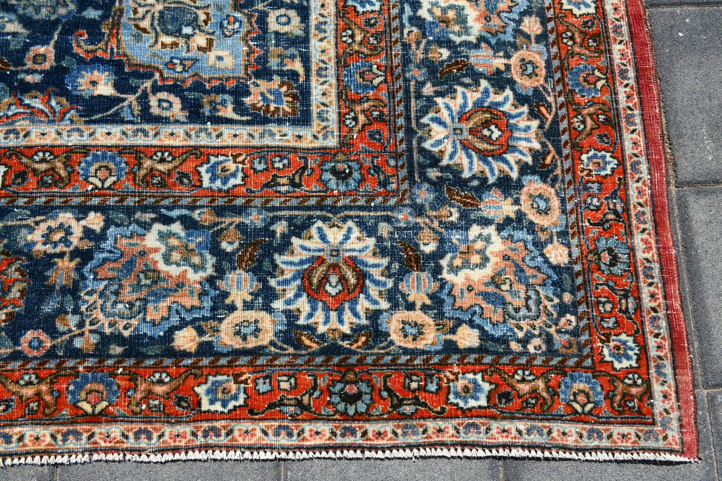 9'12" x 12'6" Vintage Persian Rug - 21960