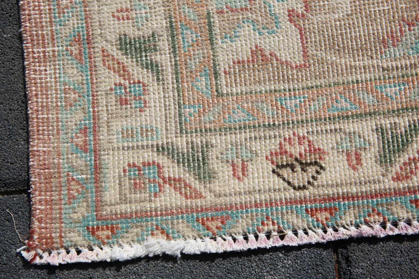 9'7" x 12'7" Vintage Persian Rug - 18736