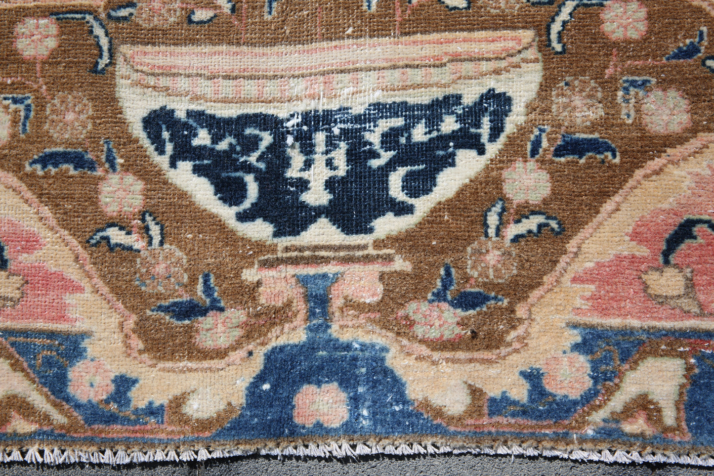 9'10" x 12'6" Vintage Persian Rug - 18757
